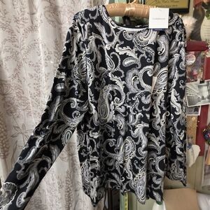 Croft & Barrow Black and White Paisley Crewneck